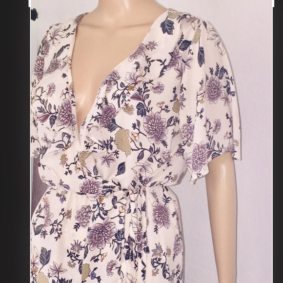 10068 Women’s floral blouse size M - Picture 5 of 6